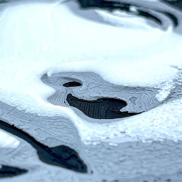 Wall Art, Face in the Wall, Woman’s Face Breaking Through - Picture 7 of 10